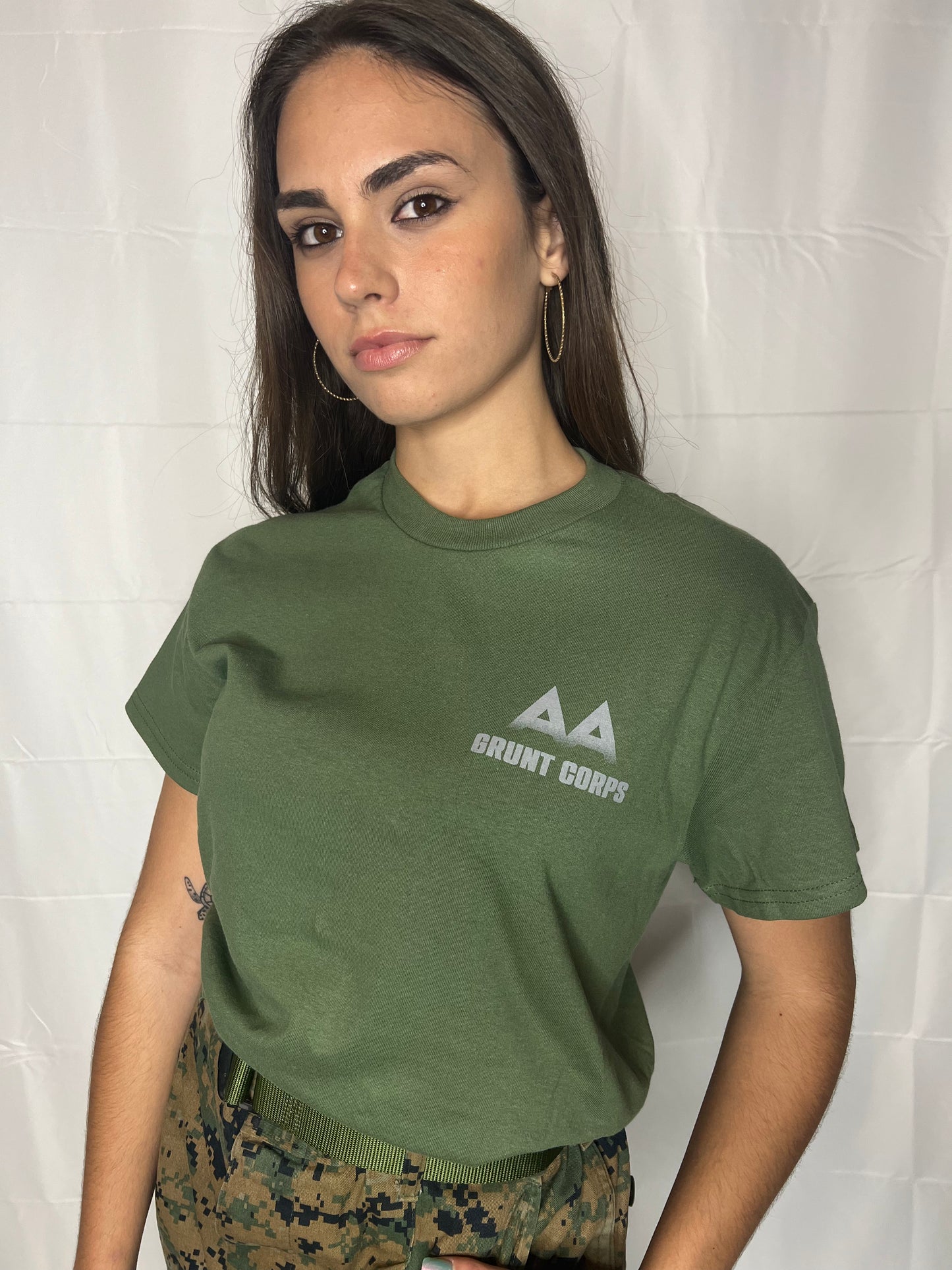 AA-ARMED ALCOHOLICS Green T-shirt