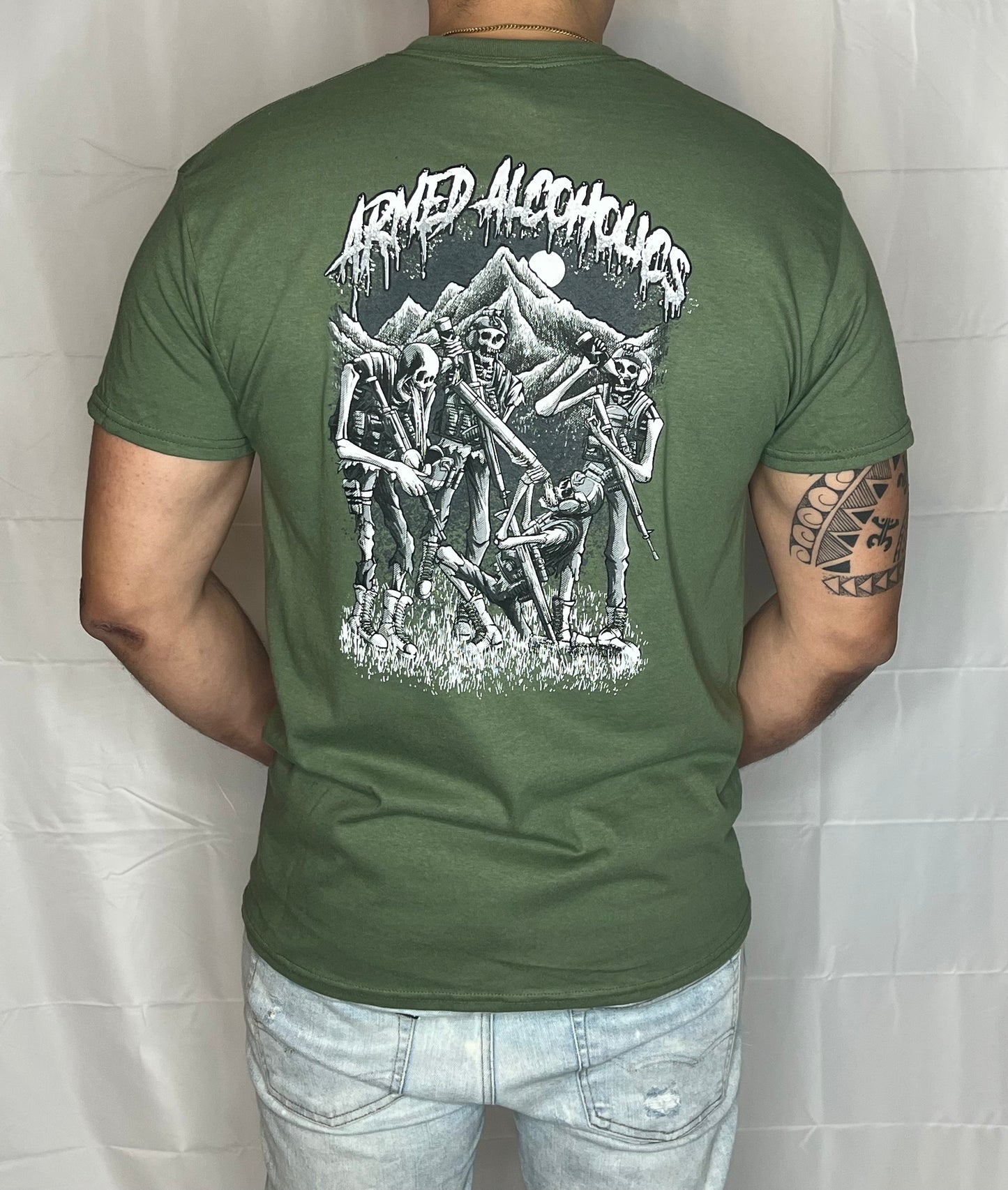 AA-ARMED ALCOHOLICS Green T-shirt